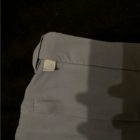 Lululemon Comission Pants - Picture 2 of 4